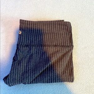 Size 8 lululemon leggings